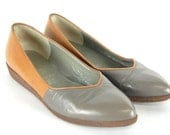 Women's Vintage Italian Bruno Magli Two Tone Leather Flats US 6, EU 37