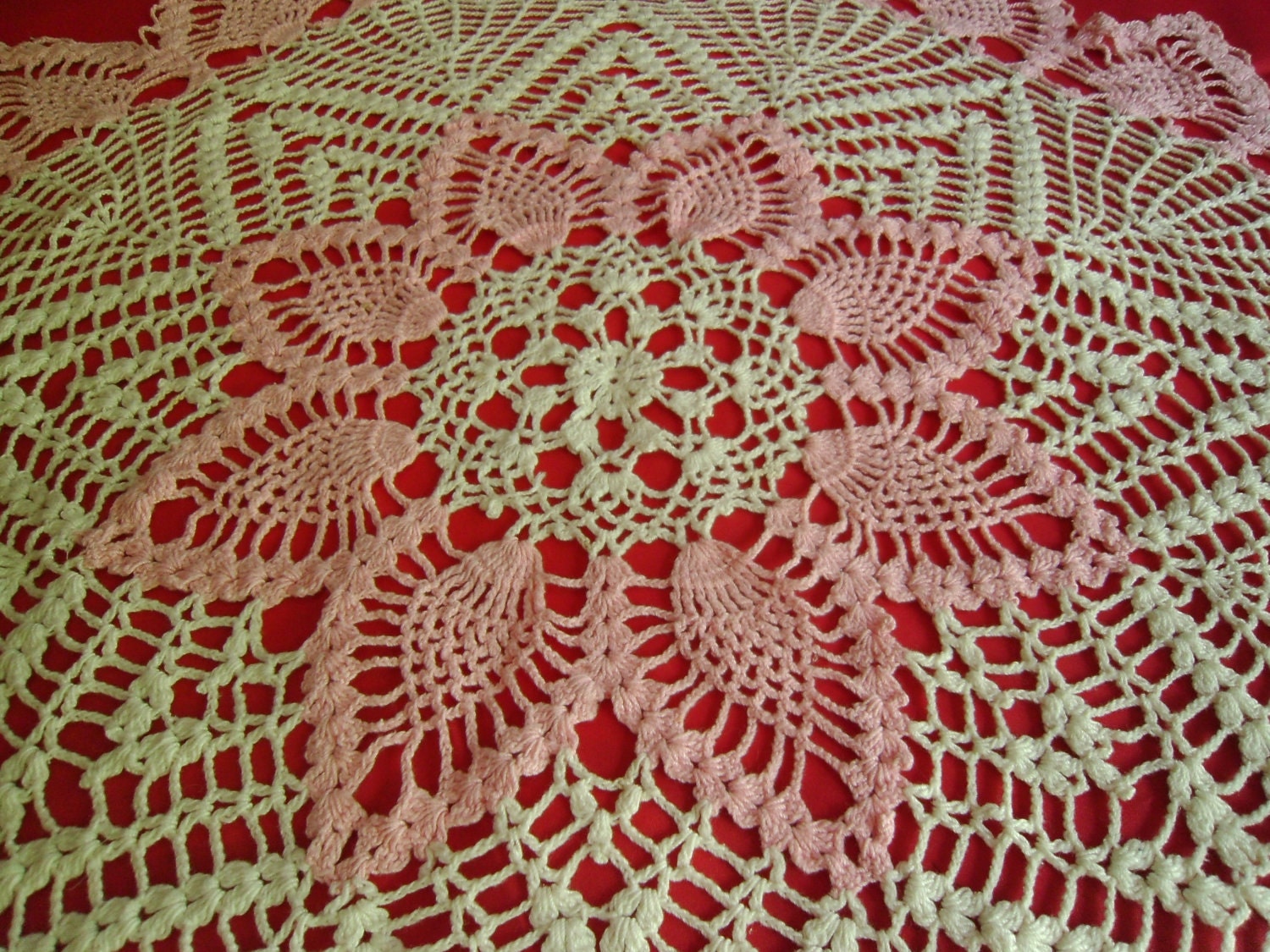 Hand crocheted large pineapple round doilie