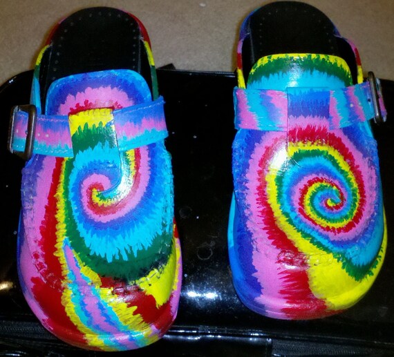 rainbow dansko