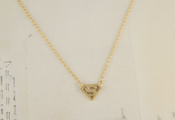 gold superman necklace