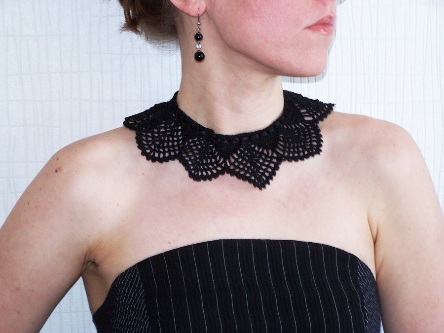 Black crocheted Collar Necklace Ready to ship, Black lace, Fashion, Mothers day gift