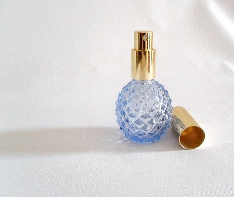 Vintage Blue Quilted Glass Perfume Bottle - Atomizer - owlsongvintage