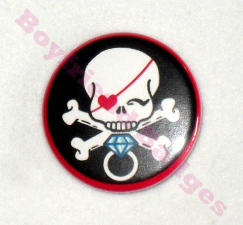 Arrr, Ye Be Gettin Hitched