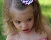FREESHIPPING Pink Camo Bows or Tiny Daisy clips-children-babies-dress up-birthday gifts-pageants