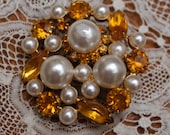Large vintage  orange facet glass and faux pearl brooch