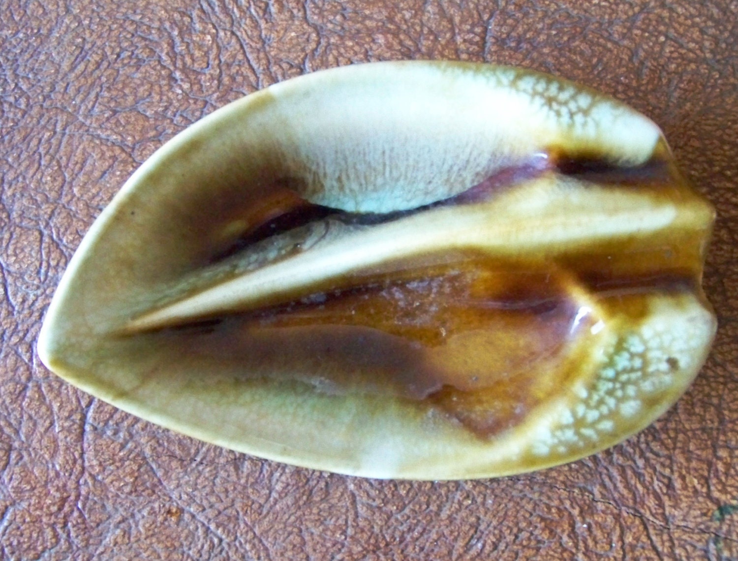 Vintage Pottery Leaf Ash Tray