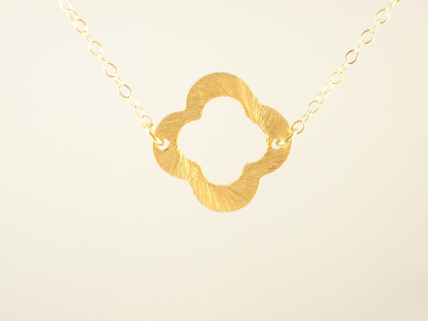 Clover 14K gold filled necklace-simple everyday jewelry
