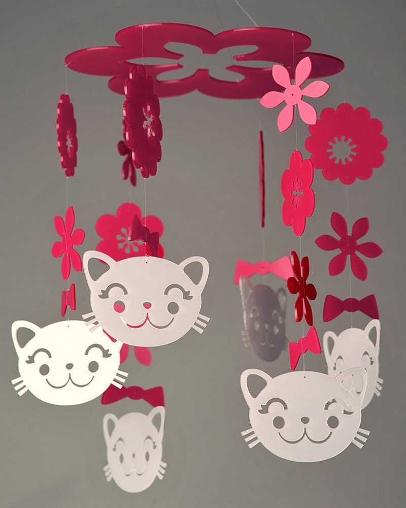 Spring Kitty Mobile (Grand) in Recycled Eco Plastic