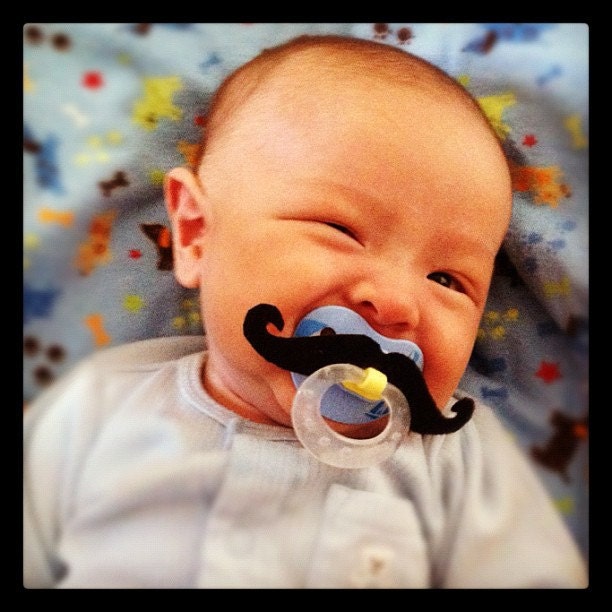 Mustache Pacifier - Black Handlebar