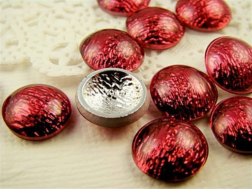 Red Wine Vintage 11mm Crackle Glass Round Cabochons (4)