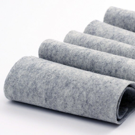 100 Percent Wool Felt Roll in color HEATHER GRAY by TheFeltPod