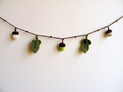PDF crochet pattern - Acorn holyday decoration - DIY tutorial - Quick and easy crochet ornaments