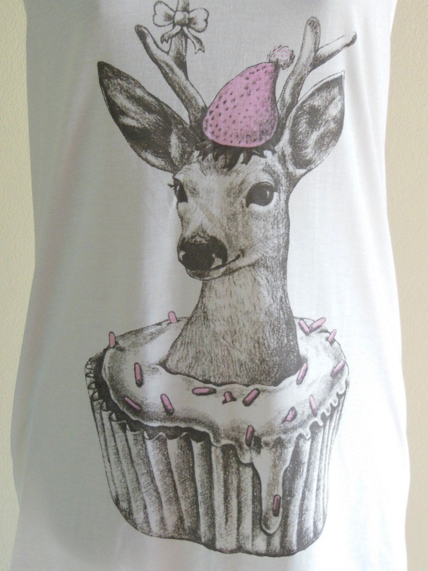 Deer Happy New Year Cupcake Funny Animal Women T-Shirt White T-Shirt Tunic Screen Print Size M