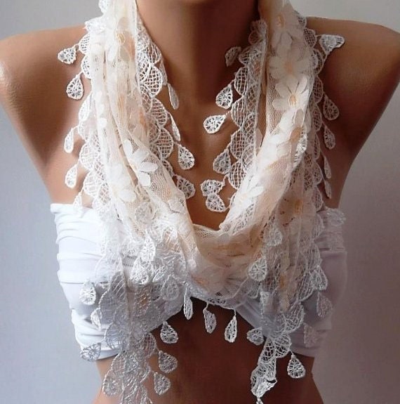 Elegant scarf lace scarf