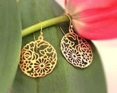 Round Gold Filigree Earrings - Vermeil gold Ear Wires - Floral Vacation Fashion