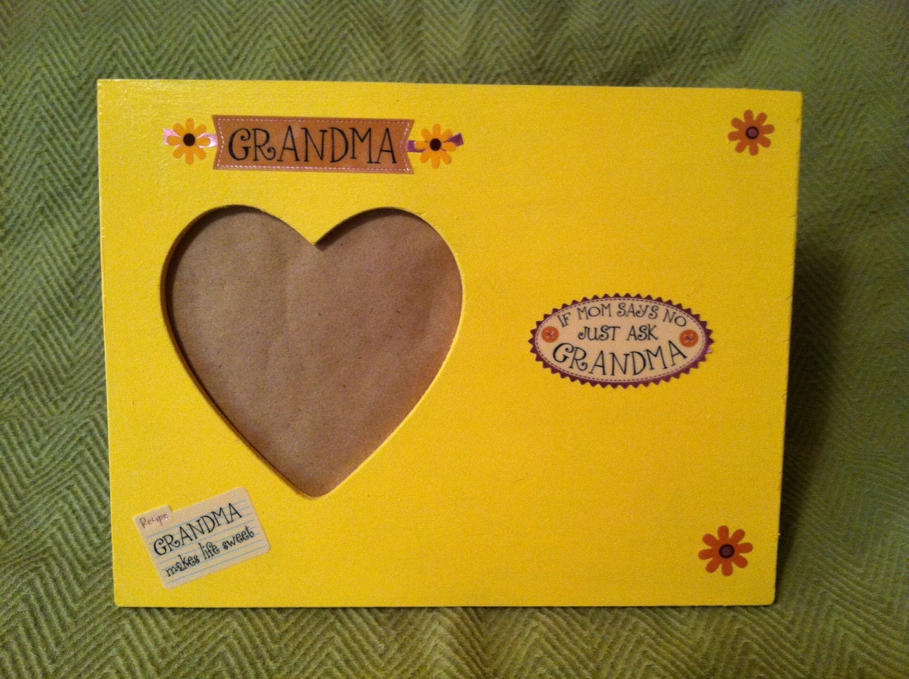 Grandma Frame - Stand Up Style