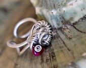 RASPBERRY - Little Raspberry Glass Bead Aluminum Silver Shining Wire Wrapped Adjustable Handmade Ring