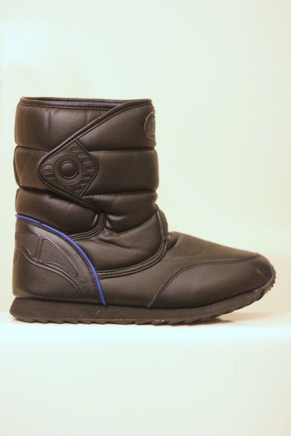 IGLOO Moon Boots