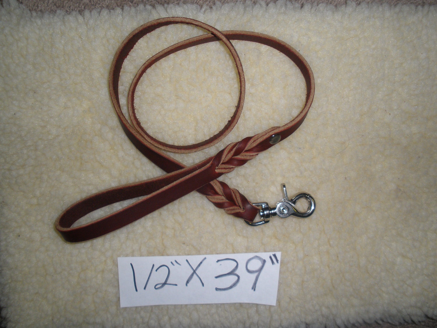 Latigo leather dog  LEASH 1/2" X 39" with SWIVEL chrome plated TRIGGER snap, great show leash for some breeds