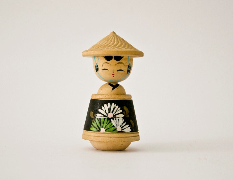 Vintage wooden handpainted Chinese woman