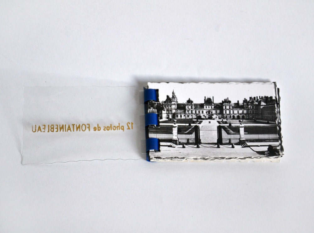 Vintage Little French pocket souvenir Fontainebleau