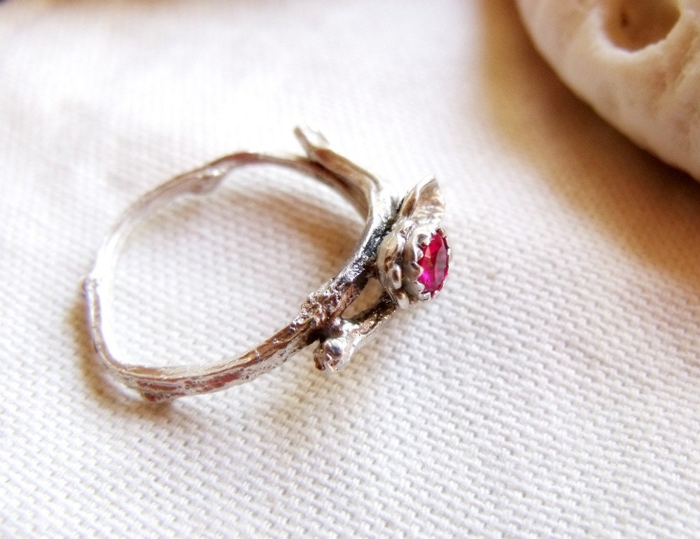 Rose Red Zircon Gemstone Twig Ring - Sterling Silver Tiny Branch - Wood Texture - Leaves - Sizes 6, 7, 8, 9