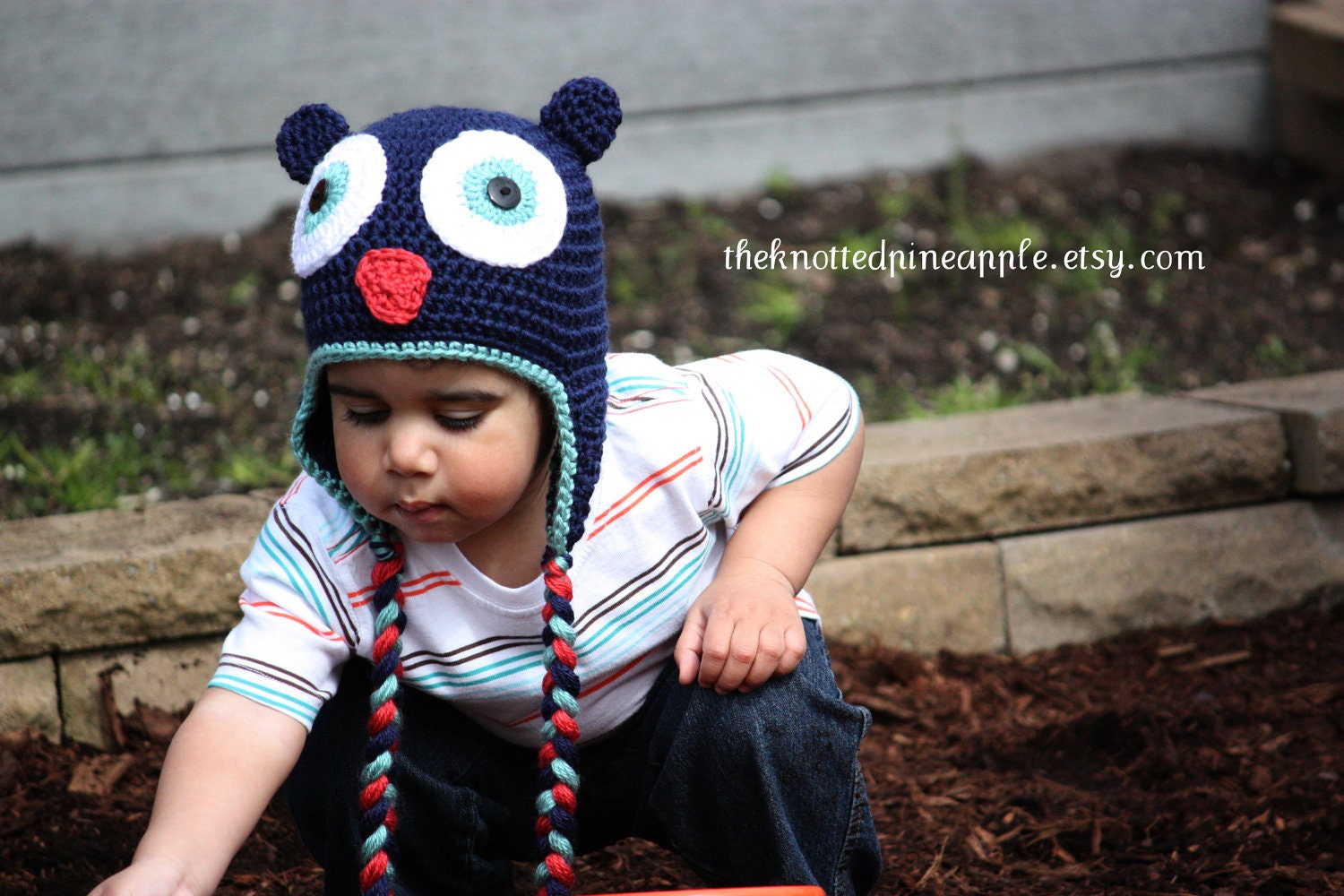 Custom Owl Earflap Hat (Newborn-Child)