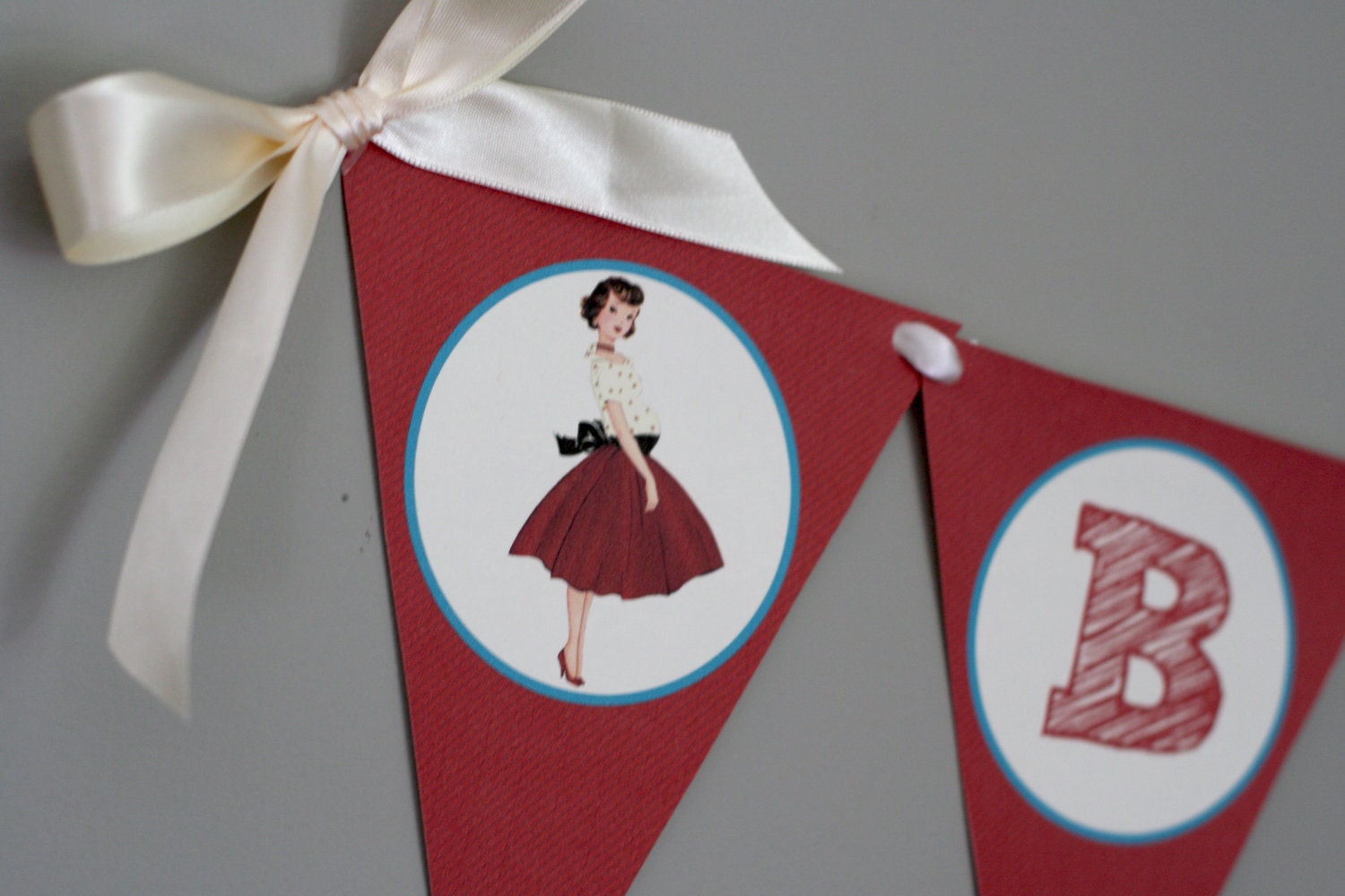 Retro Baby Shower Banner - BUN In THE OVEN Printable