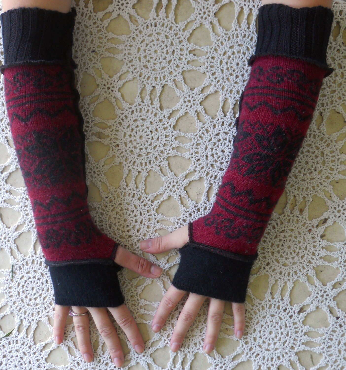 Fingerless Gloves Recycled Sweater Burgundy and Black
