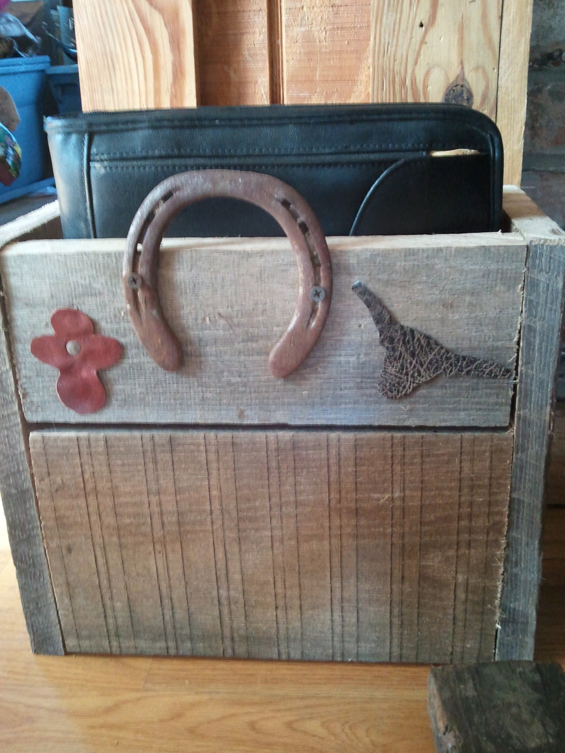 Western Cowboy Magazine Rack