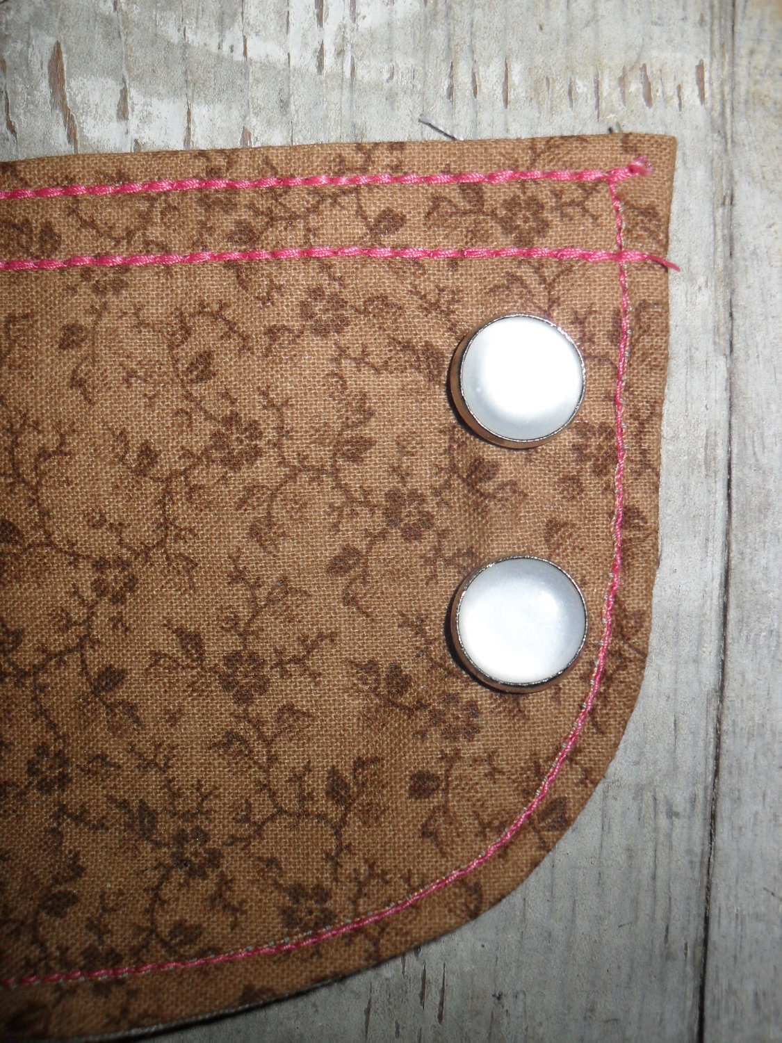 Kowgirl HandCuffz (Brown with Pink)
