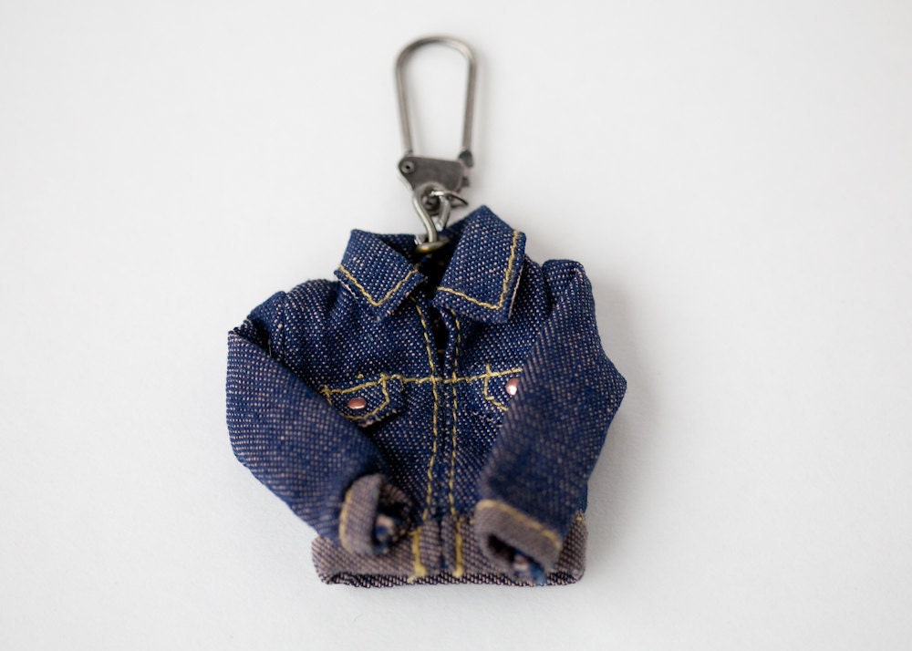Vintage doll Key Chain Jeans Jacket