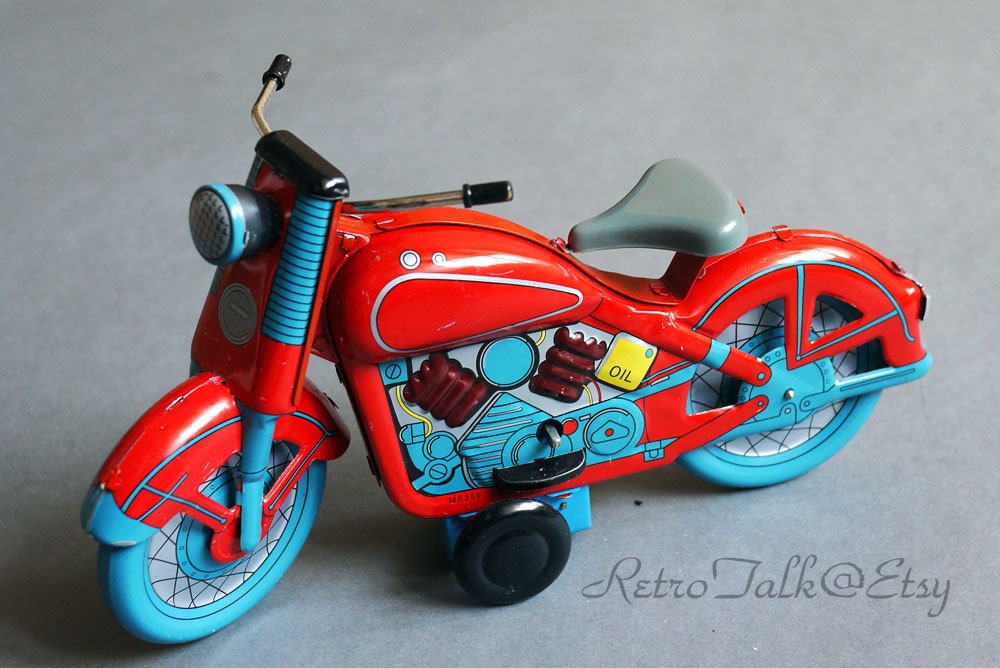 Tin toy Harley motorcycle old time vintage wonderful toy collectible NOT suitable for children.