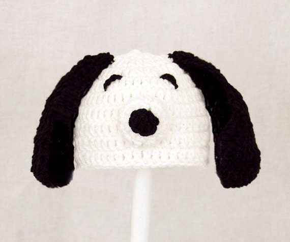 Snoopy Dog Hat from Peanuts, White Crochet Beanie, send size choice baby - adult