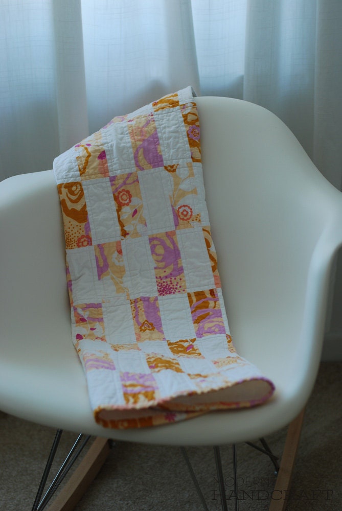 Flower Bricks Baby Quilt