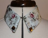 Floral Mint Rose Detachable Collar with Stud Detail