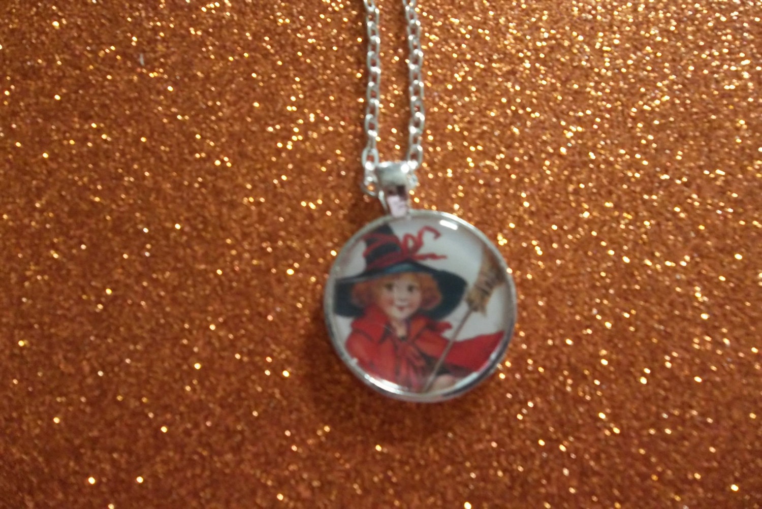 VINTAGE HALLOWEEN Witch, Silver PENDANT Necklace, Vintage Holiday Jewelry