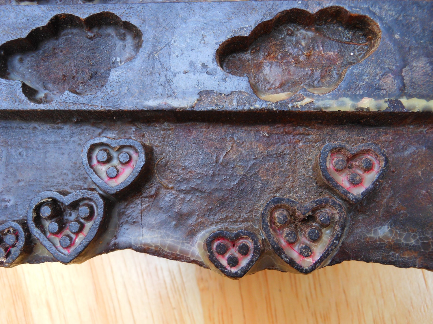HANDCARVED VINTAGE WOODEN  Stamp for Printing on Fabric or Paper  ...  Hearts  ...  Wood Block  ...  Batik  ...  Circa 1950's