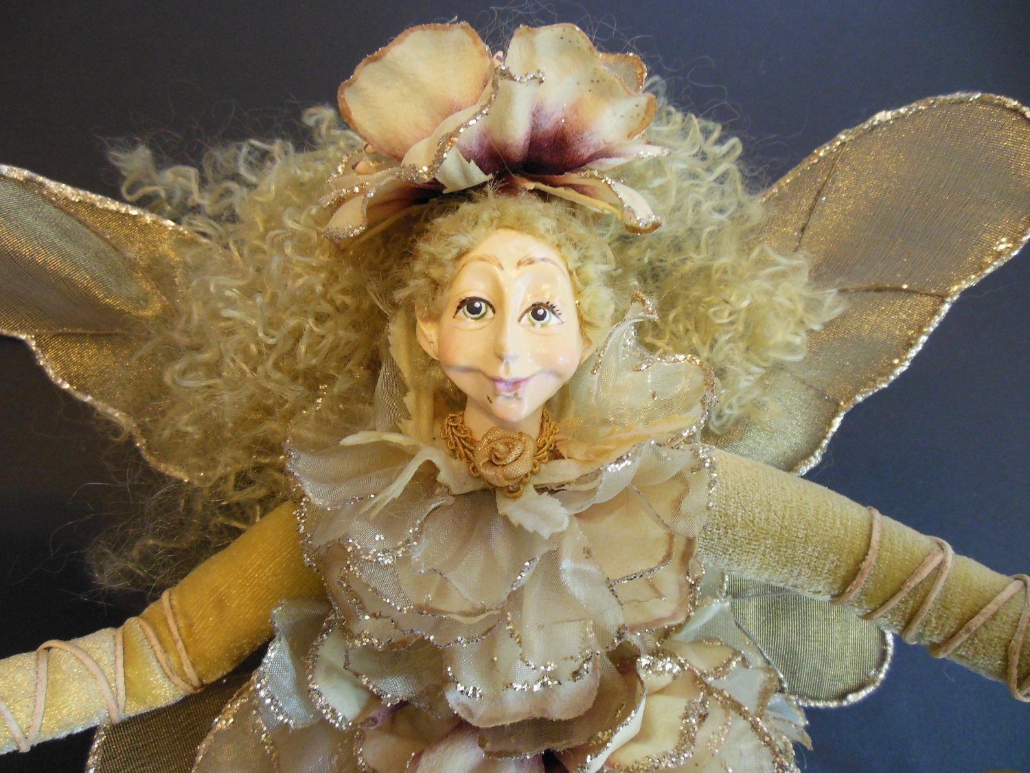 Soft Sculpture  ..  Fairy  ..  Princess  ..  FANTASY  ..  Magical Muse  ..  Golden