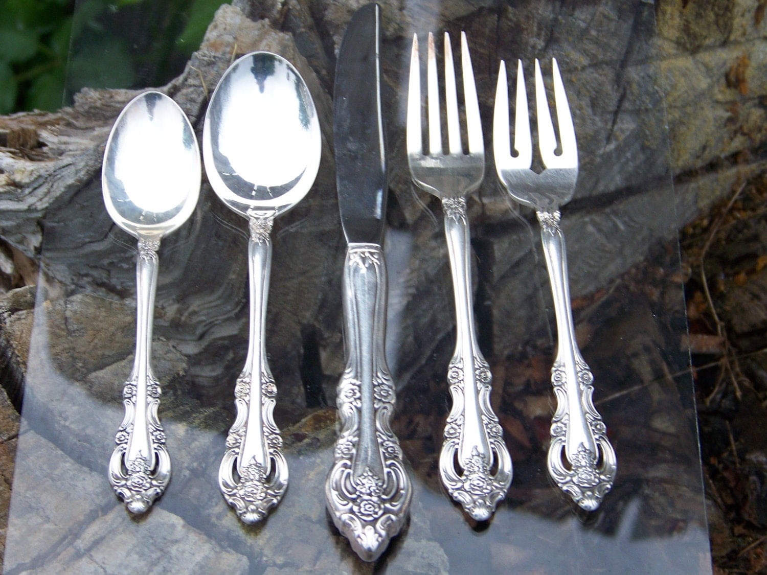 Vintage 1965 SILVER ARTISTRY Oneida by CttnwdCrkTradingPost