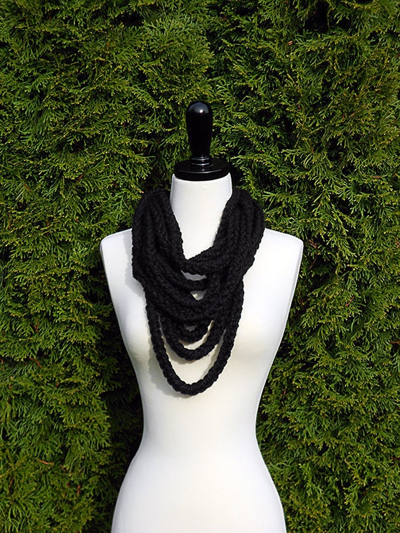 Chunky Infinity Wool Scarf Necklace In Obsidian Black Colorings Handmade Knit Crochet