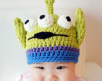 Toy Story Alien hat, Crochet Alien Hat, Monster Hat, Crochet Baby Hat, Animal Hat, Green, photo prop, Inspired by Toy Story