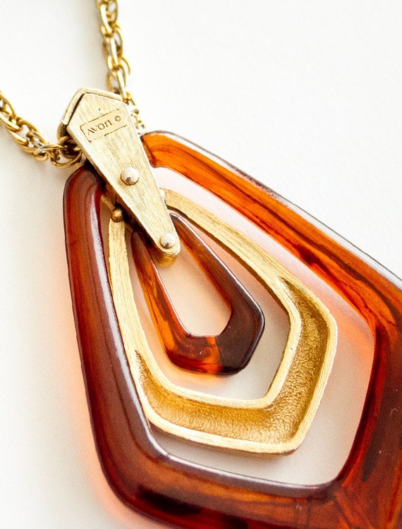 fabulous vintage 1970s AVON long gold chain tortoiseshell brushed gold necklace