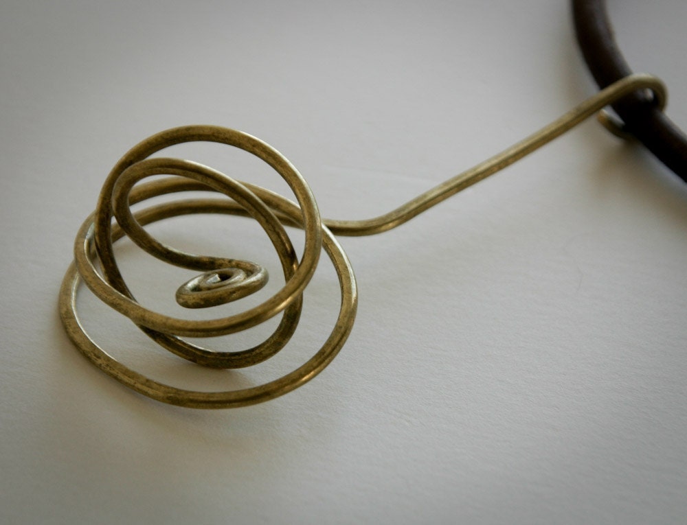Bronze knot pendant