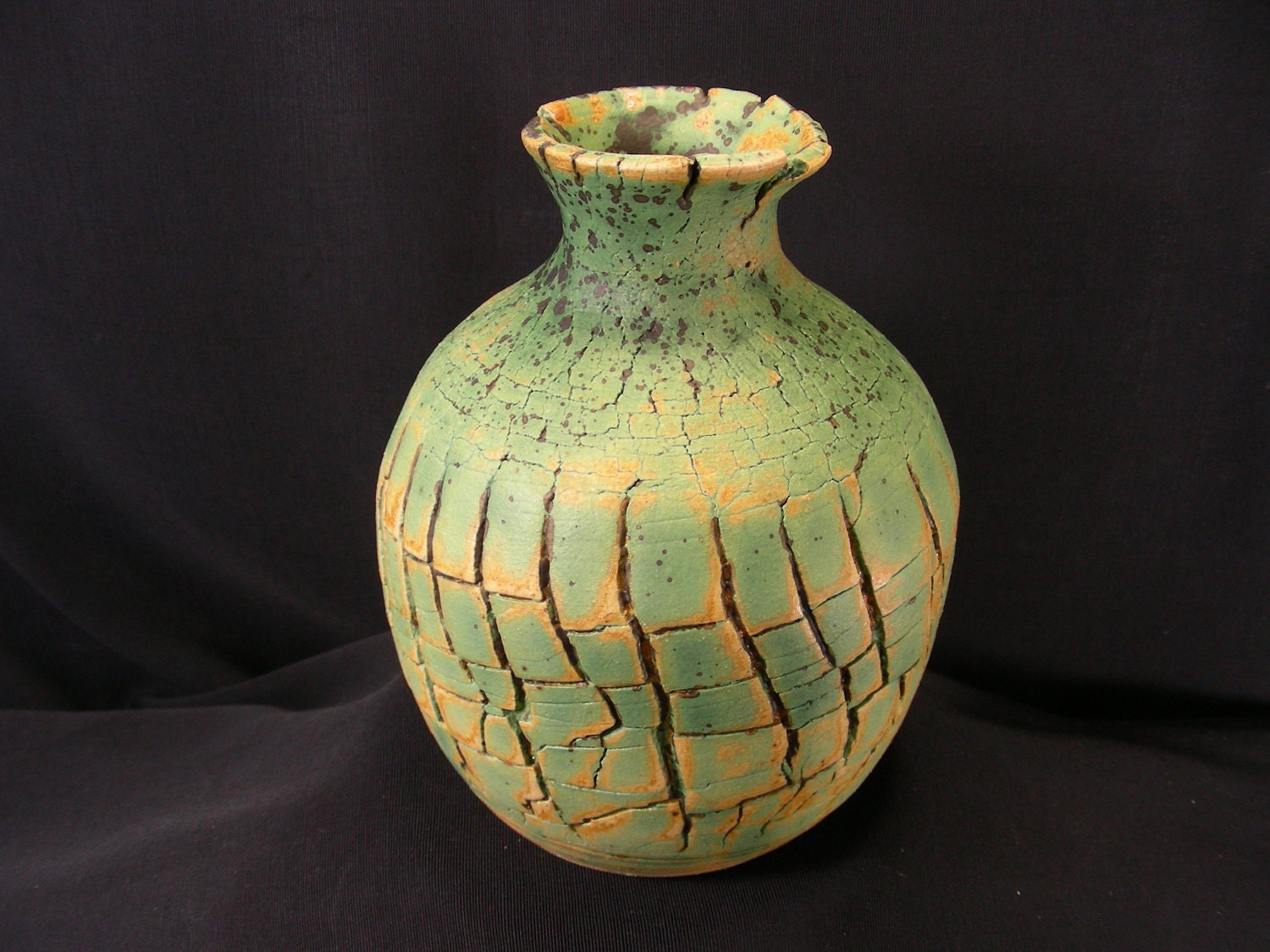 ChingWenArts Studio Pottery Stoneware Vase Pot, Patina Green Brown, Signed, V5352