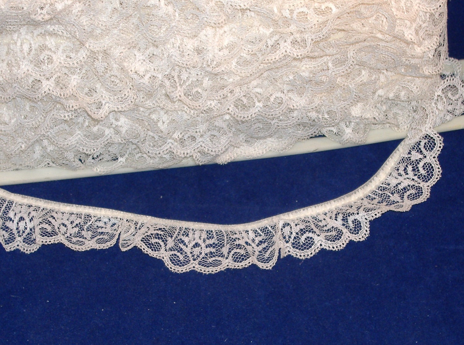 Ivory Ruffle Lace Trim - 1 3/8 inch Wide - Polyester Lace - BTY - Destash