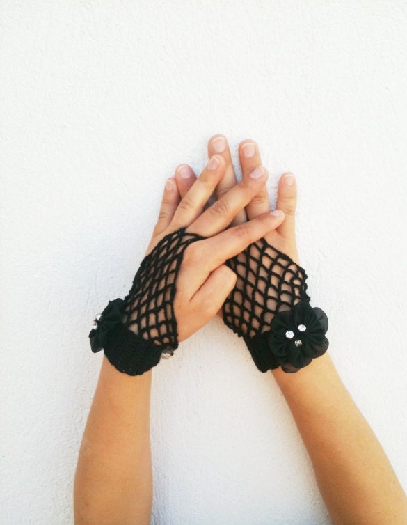 gothic Black Hand-crochet Bracelet with organza ribbon ,boho, lolita,wristband,wriststrap