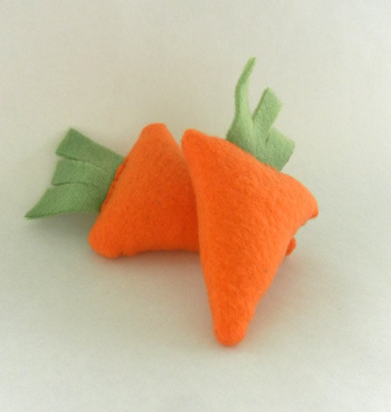 Hand-made Carrot Catnip Filled Cat Toy