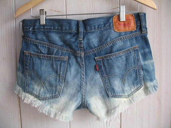 Levi's 501 Ecru Crochet Cut-Off Denim Midrise Shorts S/M