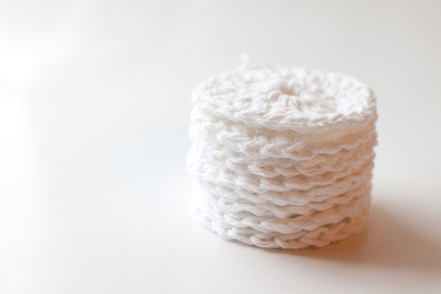 Reusable Makeup Remover Pads in White, Set of 8